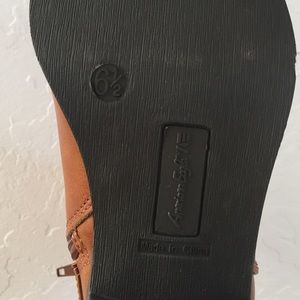 6 1/2 American Eagle boots